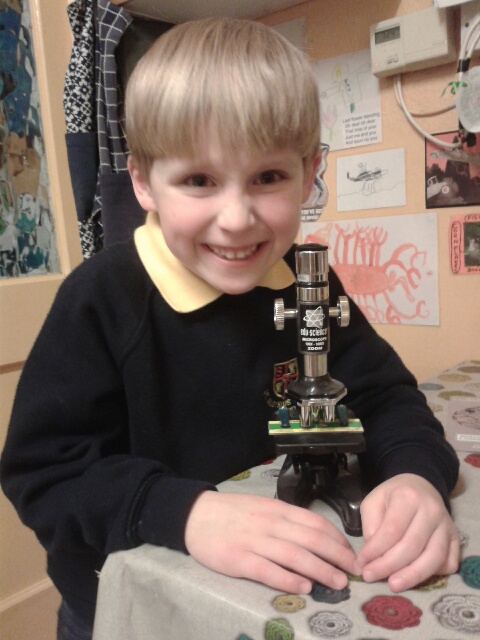 Émile and his microscope 