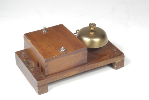 'Marconi' Auto-Alarm Bell Type, c. 1920 (Inv. 14147).