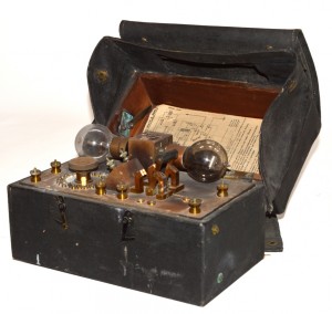 Fig. 12: W/T Forward Spark 20-watt “B” receiver.